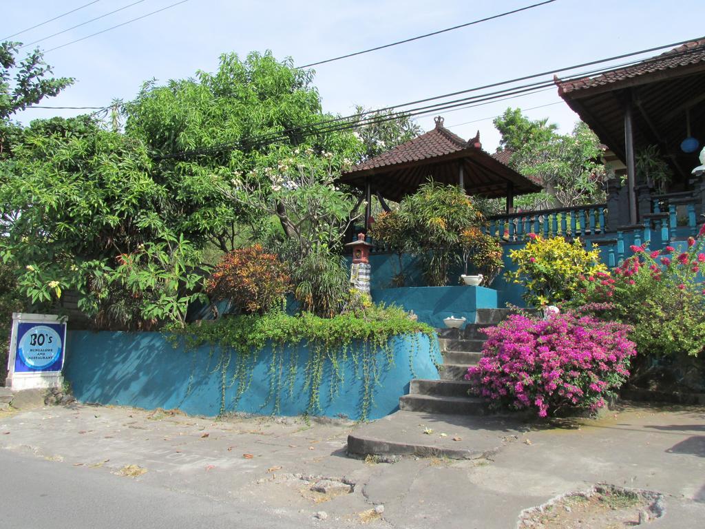 Bo'S Bungalows And Restaurant Hotell Bali Eksteriør bilde