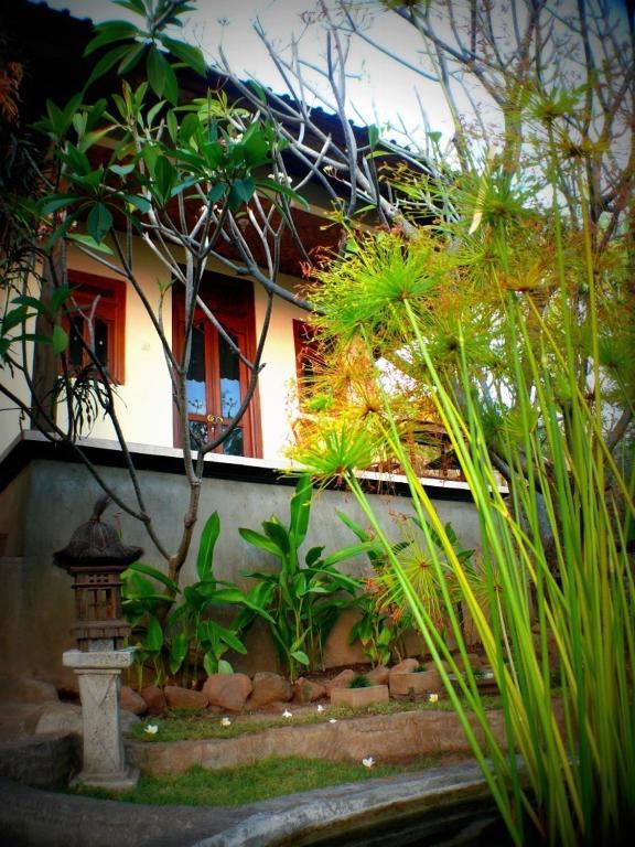 Bo'S Bungalows And Restaurant Hotell Bali Eksteriør bilde
